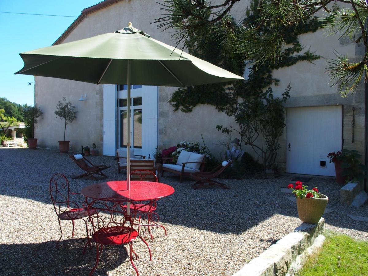 Bed and Breakfast Les Tamaris Castelnau-sur-Gupie Esterno foto